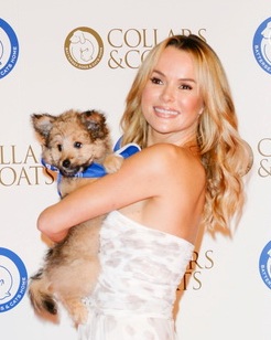 أماندا هولدن